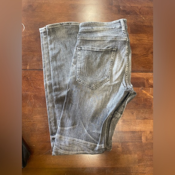 True religion men’s jeans